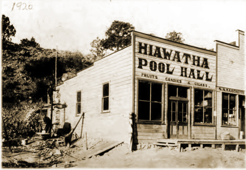 19th Century Downtown Historic Hiawatha